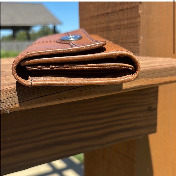 EUC! Vintage Fossil Brown Leather Long Key hole Wallet - Picture 3 of 9